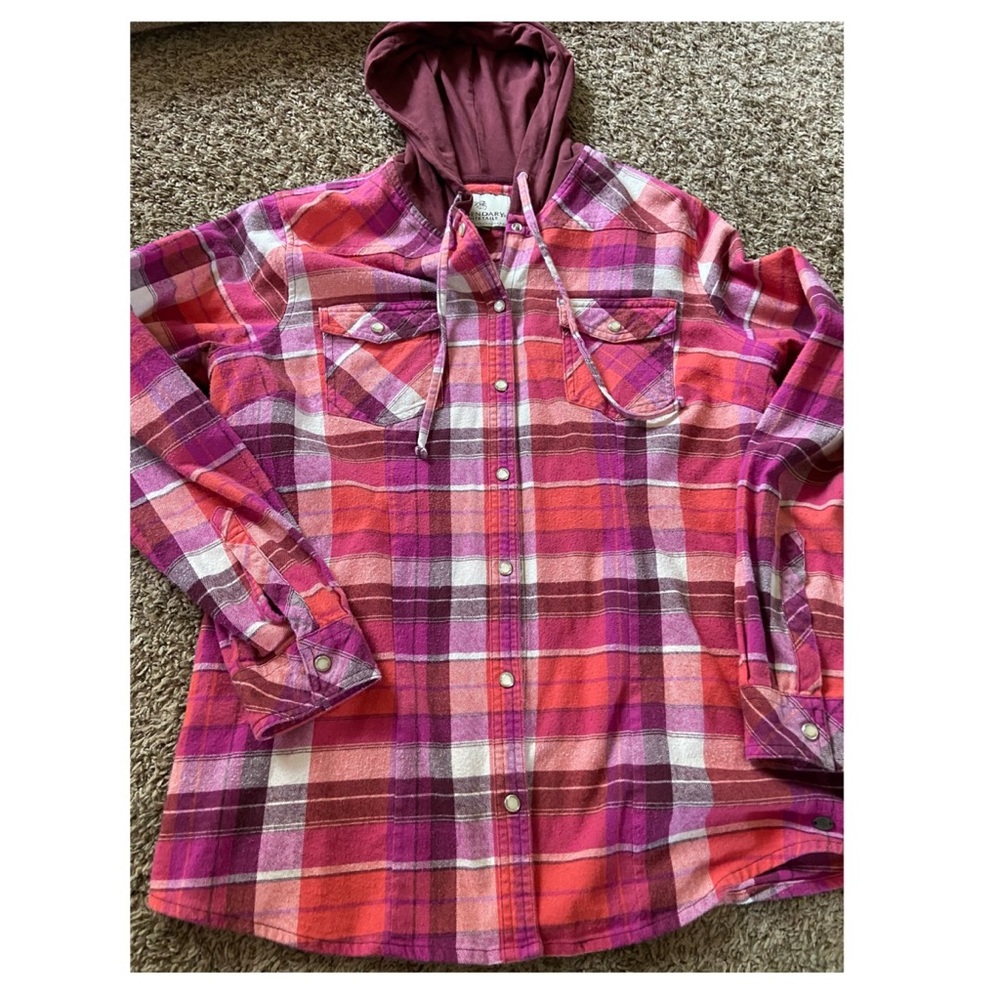 Women’s legendary hoodie flannel